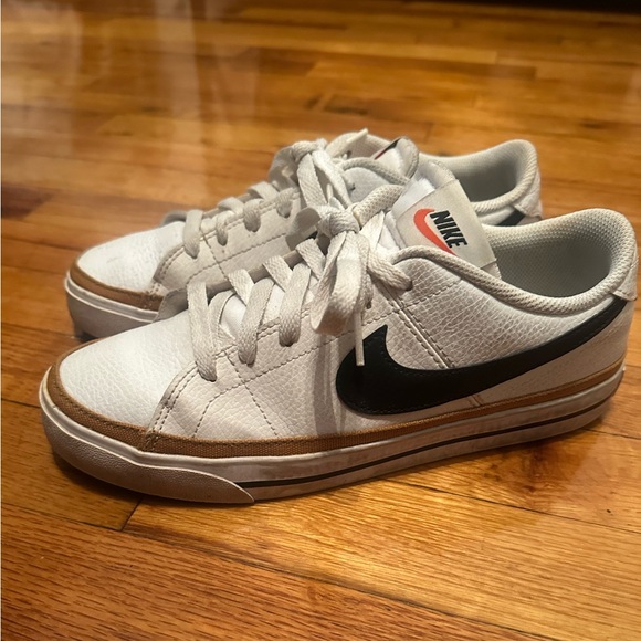 Nike Shoes - Nike Court Legacy Sneakers Womens Size 8 White Black Casual Tennis Shoes